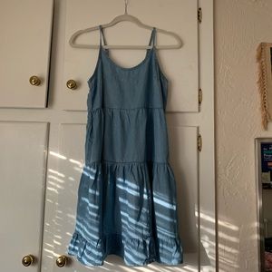 BLUE DRESS SIZE MEDIUM